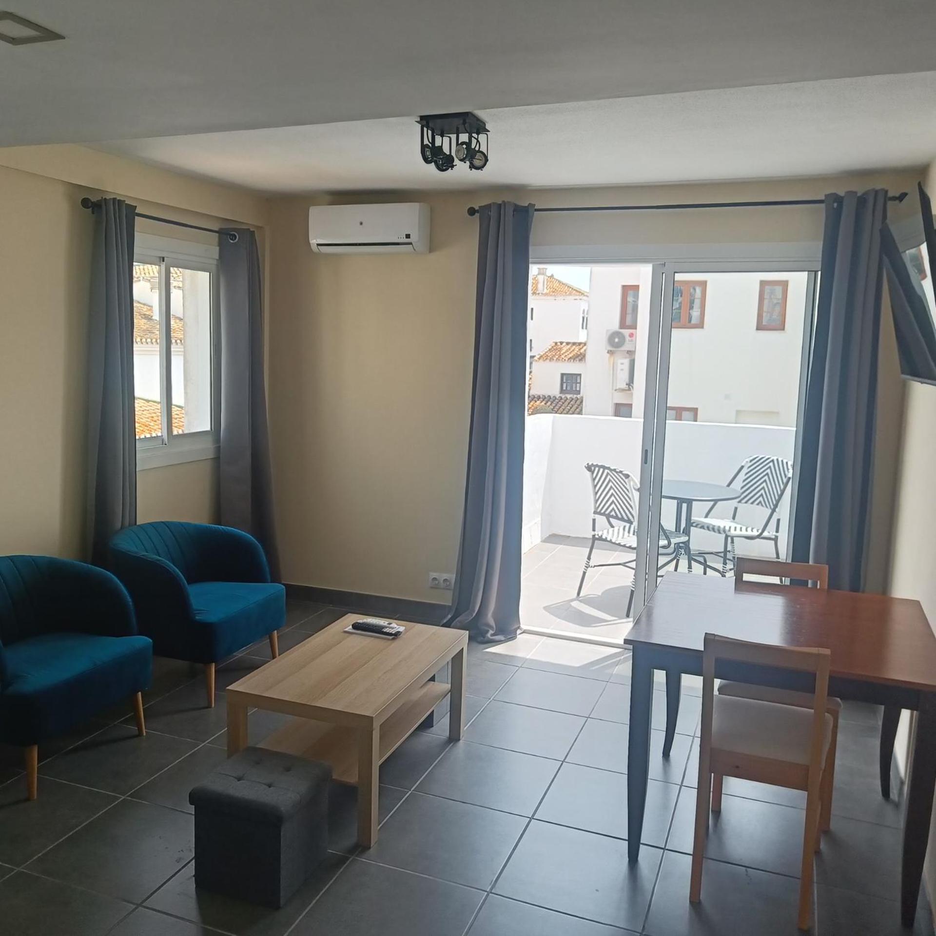 Duquesa Harbour Club Aparthotel Manilva Exterior photo