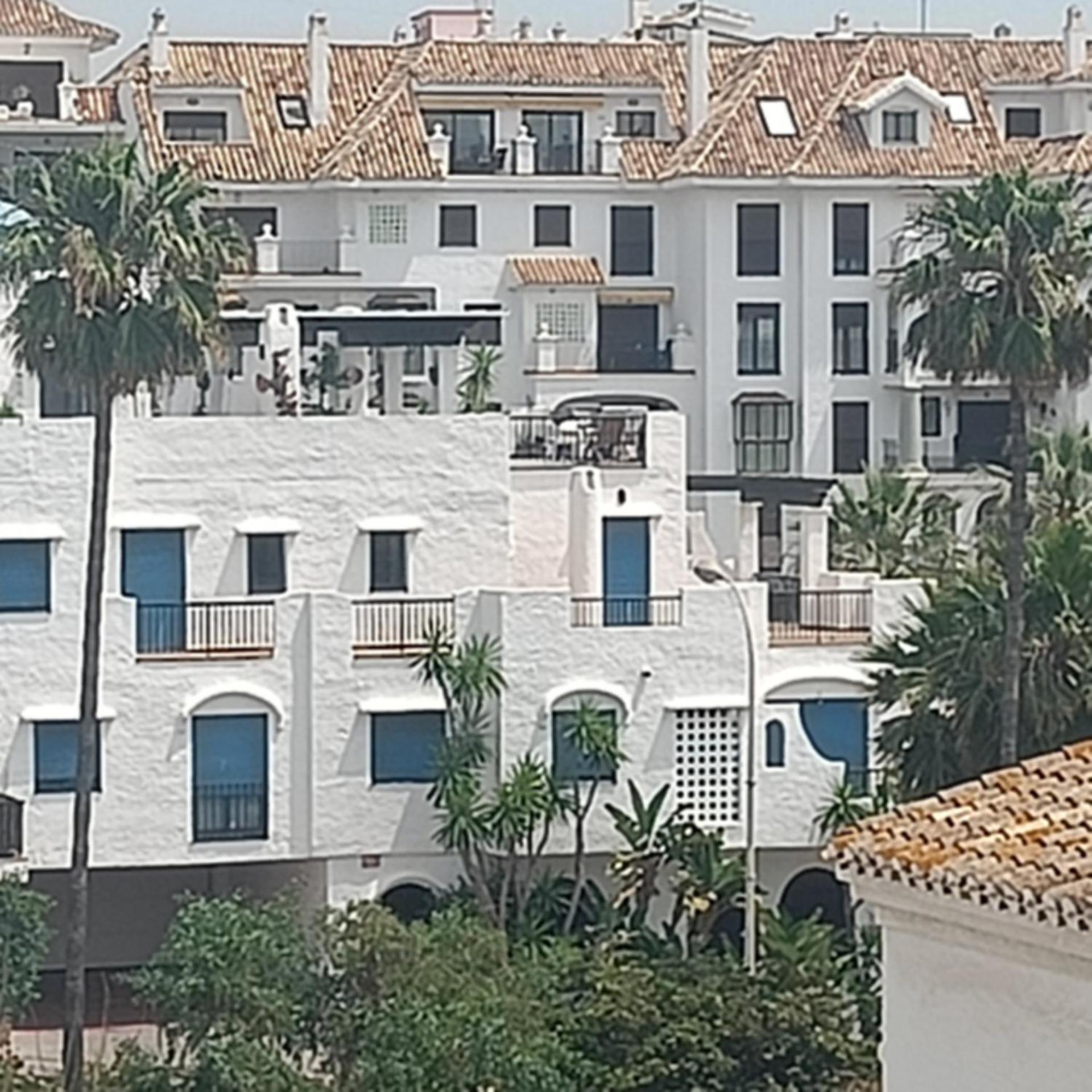 Duquesa Harbour Club Aparthotel Manilva Exterior photo